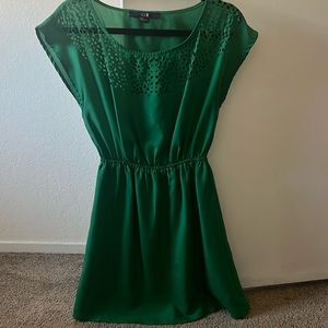Forever 21 green dress 💚💚💚